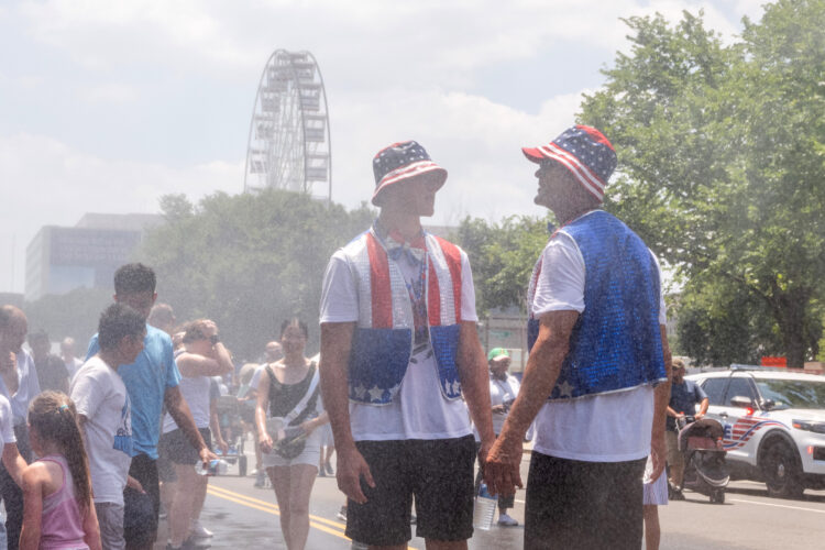 Extreme heat bears down as America 250 celebrations ramp up. Trump ...